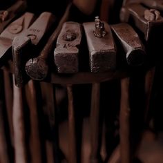 an old typewriter with lots of wooden handles