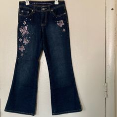 Arizona Jean Company Stylish Pink Jewels Butterfly Dark Blue Regular Straight Juniors Size 8 Jeans Worn Once The Bottoms Are A Little Bit Scuffed But It Looks Like It’s Part Of The Jeans Pink Butterfly Jeans, Butterfly Jeans, Pink Jewels, Pink Jeans, Dark Jeans, Arizona Jeans, Blue Butterfly, Jeans Brands, Fancy Dresses