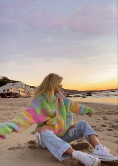 California Winter, Coconut Girl, Winter Fits, Sunset Pictures, Colourful Outfits, Cute Fits, Winter Fashion Outfits, Looks Vintage