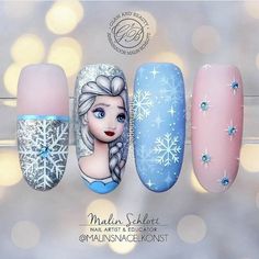 Elsa Nails Designs, Elsa Nails Frozen, Elsa Nail Art, Frozen Inspired Nails, Frozen Nail Designs, Elsa Nails, Disney Frozen Nails, Frozen Nail Art, Mega Base