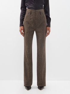 Saint Laurent's brown herringbone-tweed wool trousers are shaped in Italy with a high waist, wide-leg silhouette and sharp pleating that speak to the house's tailoring heritage. Brown Wool Pants Outfit, Brown Tailored Pants, Tweed Pants Outfit, Herringbone Trousers, Virtual Outfits, Tweed Pants, Wardrobe Makeover