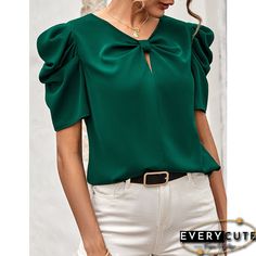 Cocktail Dress Classy Evening, Women Tops Online, Office Attire Women, Kids Dress Wear, Keyhole Blouse, Fashion Top Outfits, Fashion Sketches Dresses, Work Dresses For Women, Keyhole Top