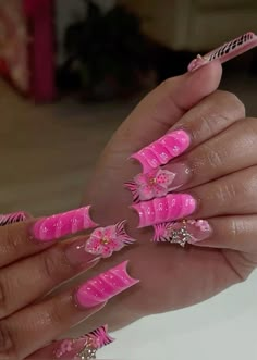 Dark Pink Nails Designs, Hot Pink Bling Nails, Pink Nail Inspo Acrylic, Junk Nail Designs, Pink Rhinestone Nails, Pink Bling Nails, Weak Nails