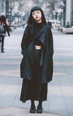 Mantel Outfit, Mode Ulzzang, Estilo Harajuku, Beanie Outfit, 일본 패션, Turtleneck Outfit, Tokyo Fashion