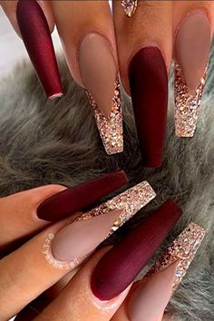 Winter Nail Ideas, Maroon Nails, January Nails, February Nails, White Glitter Nails, Nail Designs Valentines, Homecoming Nails Acrylic, Nails Winter, Crown Tattoo