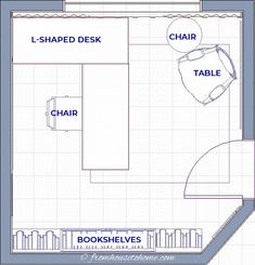 the floor plan for a small bedroom