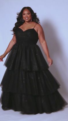 Prom Dresses Plus Sized, Plus Size Purple Prom Dress, Prom Dress For Curvy Body Type, Senior Prom Dresses Plus Size, Prom Midsize, Mid Size Prom Dress, Prom Dress Curvy, Masquerade Ball Gowns Black, Black Prom Dress Plus Size