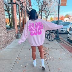 Christian Sweatshirt Trusting in God Sweatshirt Faith - Etsy School Merch, Girly Gift Ideas, Taylor Swift Collection, Preppy Sweatshirts, Trendy Sweatshirts, Cricut Shirts, Sweat Set, Sweatshirts For Women, Preppy Outfits