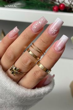 Nails Sophisticated, Classy Winter Nails, Black Fake Nails, Pale Nails, Baby Boomers Nails, Plum Nails, Snow Nails, Ideas For Nails, Festive Nails