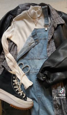 Jean Jackets Aesthetic, Overalls And Leather Jacket, Denim Dress With Leather Jacket, Physics Outfit Aesthetic, Blue Flannel Outfit Aesthetic, How To Style Overalls Winter, How To Style White Turtleneck, Vintage Denim Outfits, Outfits Black Turtleneck