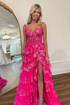 Matric Dance Dress, Dresses For Dances, Pagent Dresses, Hot Pink Prom, Grad Dress Ideas, Kids Prom Dresses, Hot Pink Prom Dress, Dress Short Prom, Prom Dress Short