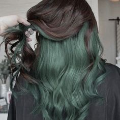 Light Brown Peekaboo Highlights, Sage Green Peekaboo Hair, Dark Green Hair Styles, Peekaboo Dyed Hair For Brunettes, Dieing Hair Ideas, Dark Brown And Dark Green Hair, Green Dyed Hair Underneath, Blonde With Green Underneath, Black With Green Underneath Hair