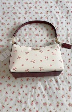 Coach Bag Aesthetic, Tas Coach, Coquette Bag, Aesthetic Bags, Bag Aesthetic, Girly Bags, Bow Pattern