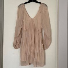 Listicle Nude Textured Babydoll Dress, Size Small, Nwot; High Shoulder To Hemline, 32.5”; Pit To Pit Circumference, 37”, Sleeve Length From Neckline 25.5” Billowy Summer Mini Dress For Day Out, Long Sleeve Lined Mini Dress For Summer, Billowy Mini Dress For Summer, Billowy Summer Mini Dress, Summer Billowy Mini Dress, Cream Flowy Dress For Daywear, Beige Long Sleeve Summer Mini Dress, Billowy Mini Dress Casual Style, Billowy V-neck Dress For Daywear