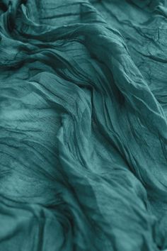 an image of the texture of fabric that is very soft and dreary in color