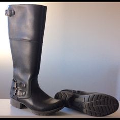 Clark’s Leather Boots Grey Barely Worn Womens Clarks, Clarks Shoes, Moto Boots, Leather Boots, Women Shoes, Boots, Grey, Leather, Women Shopping