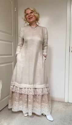 Womens Dress Coats, Sewing Clothes Women, Kurta Neck Design, Edwardian Dress, Modesty Fashion, Dressy Dresses, Stylish Dress Designs, Abaya Fashion, Boho Chic Fashion