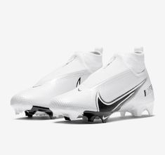 the nike vapor soccer shoe in white and black