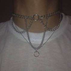 Body Chains Jewelry, Miscellaneous Aesthetic, Diy Body Chain, Chain Ideas, Chainmail Jewelry, Gothic Chokers, Chain Maille Jewelry, Aesthetic Stuff, Body Chain Jewelry