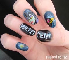 Maleficent Costume Diy, Maleficent Nails, Disney Nail Designs, Disney Nail Art, Cartoons Disney, Sleeping Beauty Maleficent, Maleficent Costume, Disney Nail, Geometric Nail Art