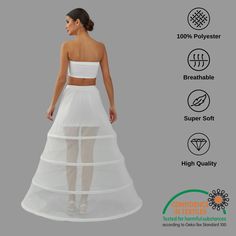 Ein wunderschöner, leichter Petticoat mit bequemem Gummibund kombiniert hervorragende Passform und hohen Tragekomfort den ganzen Tag. Ein tolles Accessoire, das Sie unter Ihrem Hochzeitskleid, Ballkleid oder Kostüm tragen können.

 Details:

 -Länge: 41 Zoll (105 cm)
 -Taillenverschluss - Gummiband (Einheitsgröße): Unsere Petticoats verfügen über ein Gummiband, das bequem bis zu einer Taillenweite von 40 Zoll passt. Wenn Sie eine größere Größe benötigen, schreiben Sie uns bitte eine Nachricht. Wedding Full Maxi Skirt With Gathered Details, White Petticoat, Quinceanera Bouquet, Skirt Wedding Dress, Petticoat Skirt, Tulle Underskirt, Bouquet Holder, Skirt Tulle, Hoop Skirt