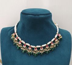 Kundan Necklace Designs, Dublin California, Indian Fashion Jewellery, Traditional Indian Jewellery, Small Necklace, Necklace Indian, Kundan Necklace, Kundan Jewellery