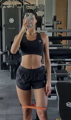 Workout Outfits For Women, Seluar Ketat, Modele Fitness, Trening Fitness, Workout Inspo, Cute Workout Outfits, Workout Fits, 2022 Vision Board