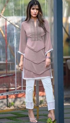 Latest Salwar Kameez Designs, Girls Dresses Sewing, Latest Dress Design, Kurti Designs Latest, Salwar Kamiz, Casual Wear Dress, Set Designs, Kurta Designs Women