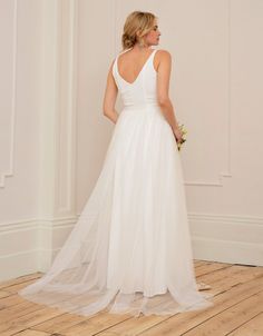 Add a little extra drama to your maternity wedding dress with the Tulle Bridal Overskirt from Seraphine. Bridal Overskirt, Lace Maternity Wedding Dresses, Postpartum Dresses, Tailored Wedding Dress, Maternity Wedding Dress, Maternity Wedding, Pregnant Wedding Dress, Pregnant Wedding, Stylish Maternity Outfits