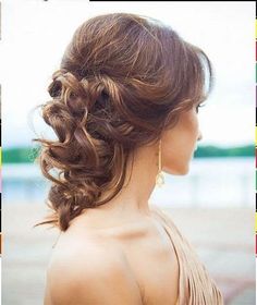 Pin by siswi cantie on Wedding Ideas | Hair styles, Mother of the bride hair, Medium length hair ... Long Ombre Hair, Rambut Brunette, Hairstyles Medium Length, Mom Hairstyles