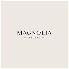 the logo for an art studio called magnolia, which is located in italy