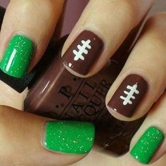 easy football nail design Nagel Stamping, Teen Nails, Painting Nails