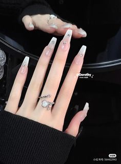 Pink Nails French Tip, Nails Ideas Blue, Nail Designs Trending Now, Nail Inspo White, Pink Nails French, Almond Nails Short, Gel Nails Ideas, Nail Art Aesthetic, Aesthetic Nail Art