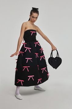 Ashley Williams, Black And Pink, Vogue Paris, Dress With Bow, Pink Bow, 2023 2024, Look Fashion