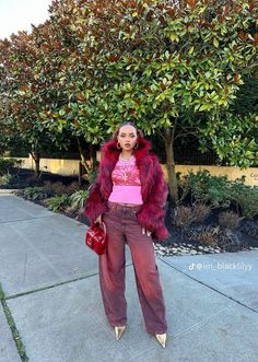 Italian Outfits Women, Demure Outfit, Winter Birthday Outfit, Outfits College, Venus Fashion, Baggy Jean, Italian Outfits, Pinterest Fashion, Outfit Inspo Fall