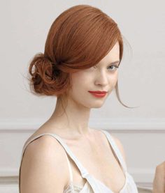 Loose Updo Hairstyles for Weddings | Cute Side Bun | hair me out Side Chignon, Side Bun Hairstyles, Wedding Hair Side, Side Bun, Low Bun Hairstyles, Fishtail Braid, Penteado Cabelo Curto, Red Heads, Long Hairstyles