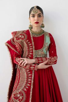 Heavy Kurti, Wedding Wear Pakistani, Hussain Rehar, Designer Sharara, Red Anarkali, Zara Shahjahan, Partywear Dresses, Sharara Suit, Traditional Indian Outfits