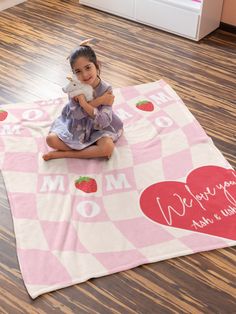 Celebrate Mother's Day with a special gift from husband to wife--a unique, personalized Pink Check Fleece Blanket, perfect for first-time moms, showcasing her name. This custom gift idea is a heartfelt token of appreciation for the new mom in your life. 𝐃𝐄𝐓𝐀𝐈𝐋 𝐁𝐋𝐀𝐍𝐊𝐄𝐓 - 𝐂𝐨𝐳𝐲 𝐏𝐥𝐮𝐬𝐡 𝐕𝐞𝐥𝐯𝐞𝐭𝐞𝐞𝐧 𝐁𝐥𝐚𝐧𝐤𝐞𝐭 💗designed for ultimate softness and comfort 🎁 Customizable 📏 3 Sizes: 30x40", 50x60", 60x80" 🌻 83% polyester, 17% spandex 👌 Luxurious feel of medium heavy-we Mom Birthday Gift From Daughter, Mom Blanket, Blanket Cozy, Bookclub Gifts, Gift For Mothers Day, Auntie Gifts, Personalized Blanket, Personalized Iphone, Mom To Be