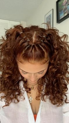 Chic and Trendy Curly Hairstyles for Every Occasion Fun Hair For Concert, Hair Styles For Hair Up, Curly Bangs Half Up Half Down, Curly Hair For Formal Event, Color Curly Hair Ideas, Hairstyles For Shoulder Length Straight Hair, Easy Hair For Curly Hair, Cute Hairstyles For Theme Parks, Bubble Braid Crown