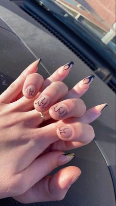 Guys Manicure Design, Matching Couple Nails Aesthetic, Halloween Nails Couple, Matching Gf Bf Nails, Matching Valentines Nails With Boyfriend, Nail Ideas For Boyfriend, Cute Couple Nails Matching, Cute Matching Nails For Couples, Boyfriend And Girlfriend Nail Ideas