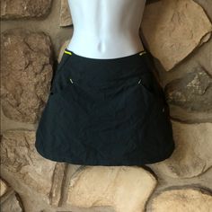 New With Tags .Nike Drifit Maria Sharapova Tennis Skirt M Gray Yellow Color. Compare To Adidas Tail Tally K-Swiss. We Also Have Maria Shoes Skirt Skort T-Shirt. Compare To Adidas Stella Mccartney / Nike / Lululemon / Adidas / Lucky In Love / Ultracor / Sofibella / Lija / Bolle / Dona Jo / Fila / Dress / Skirt / Skort / Shorts / Top / Shirt / Tank / Shoes / Jacket / Leggings / Tights / Pants Casual Yellow Stretch Skort, Nike Casual Skirted Skort, Nike Casual Stretch Skirt, Nike Casual Sports Skirt, Nike Fitted Casual Skirt, Casual Nike Sports Skirt, Casual Nike Lined Skirt, Casual Fitted Nike Skirt, Fila Dress