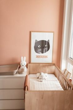 Peach nursery with natural wood and white nursery furniture Neutral Kids Rooms, Children Bedroom Design, Minimal Nursery Decor, Kids Tables And Chairs, Nursery Must Haves, Modern Baby Furniture, Nursery Organization Ideas, Disney Themed Nursery, Organization Ideas For Small Spaces