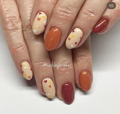 Scarecrow Nail Ideas, Autumn Nails Ideas, Turkey Nails, Thanksgiving Nail Designs, Nails For Fall, Thanksgiving Nail Art, Thanksgiving Nail, Fall Manicure, Cute Nails For Fall