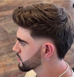 Very Short Hair Men, Men Fade Haircut Short, Haircut Selfie, Photo Hijab, Mens Hairstyles Fade, Men Haircut Curly Hair