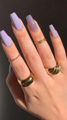 Pin de Designer De Unhas em Idea Pins by you em 2022 | Unhas roxas, Unhas bonitas, Unhas decoradas Euphoria Nails, Purple Acrylic Nails, Lavender Nails, Acrylic Nails Coffin Short, Uñas Acrilicas, Classy Nails, Short Acrylic Nails