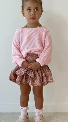 Little Girly Girl Aesthetic, Aesthetic Toddler Outfits, Baby Girl Outfits Aesthetic, Girl Skirt Outfit, Cute Toddler Girl Outfits, Toddler Outfits Girl, Toddler Girl Fashion, Toddler Fits, Toddler Ootd