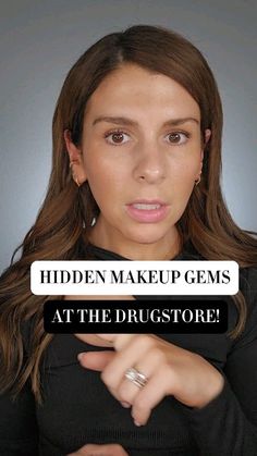 The Biggest Eyeshadow Mistakes for Mature Eyelids The side by side comparison at the end is pretty wild! As always, if you're making any… | Instagram Loreal Makeup, Face Makeup Tips, Beauty Tricks