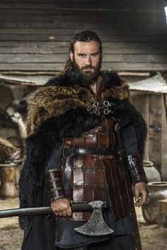 Rollo Vikings, Escudo Viking, Costume Viking, Vikings Show, Vikings Season, Viking Series, Vikings Tv Show, Vikings Tv Series, Alexander Ludwig