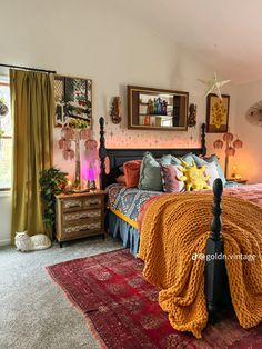 Boho Funky Decor, Vintage Boho Maximalism, Normal Bedroom Design, Funky Headboards, Thrifting Home Decor, Mexican Style Bedrooms, Scandinavian Bungalow, Queer Home, Spare Room Ideas