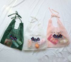 Embroidery Shoulder, Organza Embroidery, Textile Bag, Canvas Designs, Beaded Bags, Cute Bags, Shopping Bags